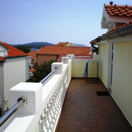 Apartamento Oaza Tribunj Sea View