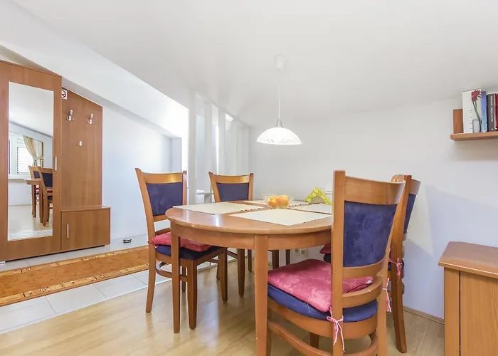 Oaza Tribunj Sea View * Tribalj